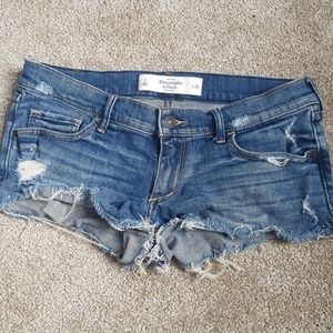Abercrombie and Fitch short shorts